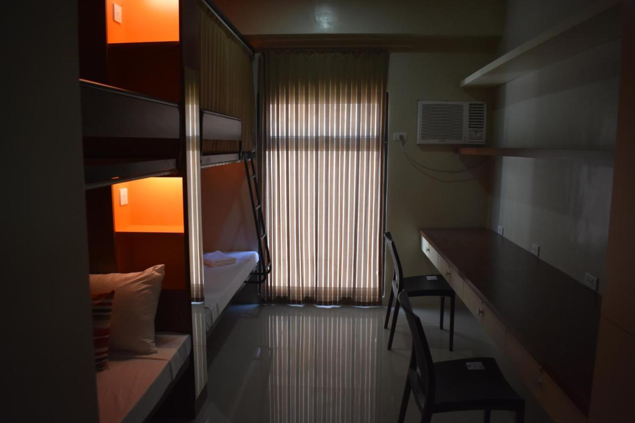 G Square Residences Manila Exterior foto
