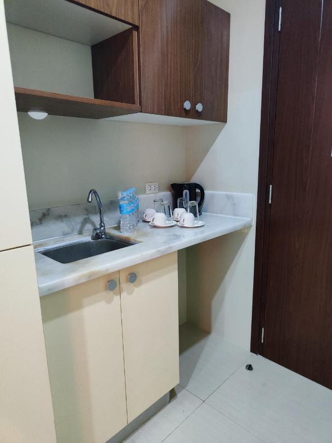 G Square Residences Manila Exterior foto